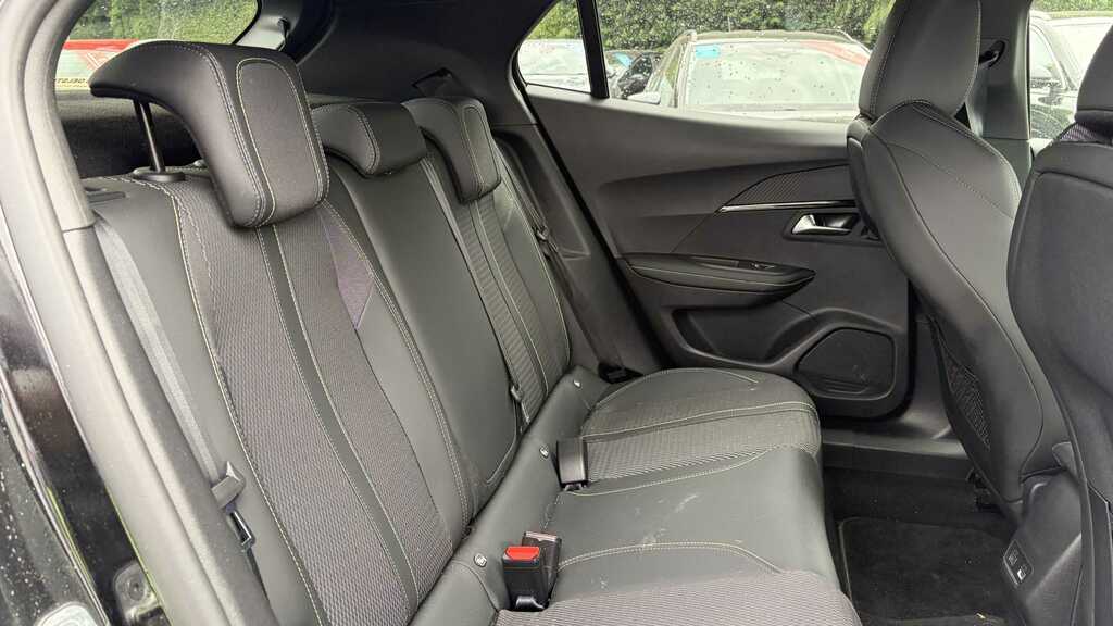 Peugeot 2008 1.2 Puretech Allure Suv Eat Euro 6 Ss Grey #16