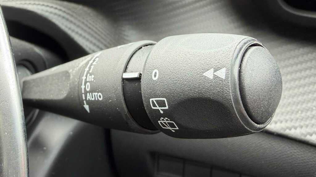 Peugeot 2008 1.2 Puretech Allure Suv Eat Euro 6 Ss Grey #23