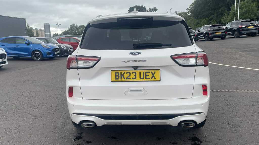 Ford Kuga 2.5 Fhev Vignale Cvt 2023 White #6