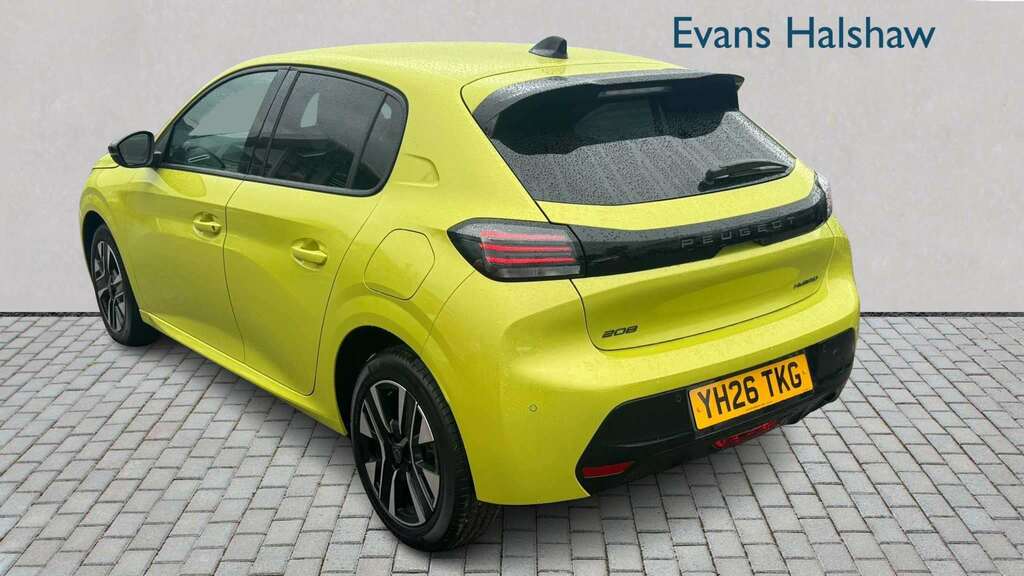 Peugeot 208 1.2 Hybrid 110 Allure E-dsc6 2026 Yellow #5