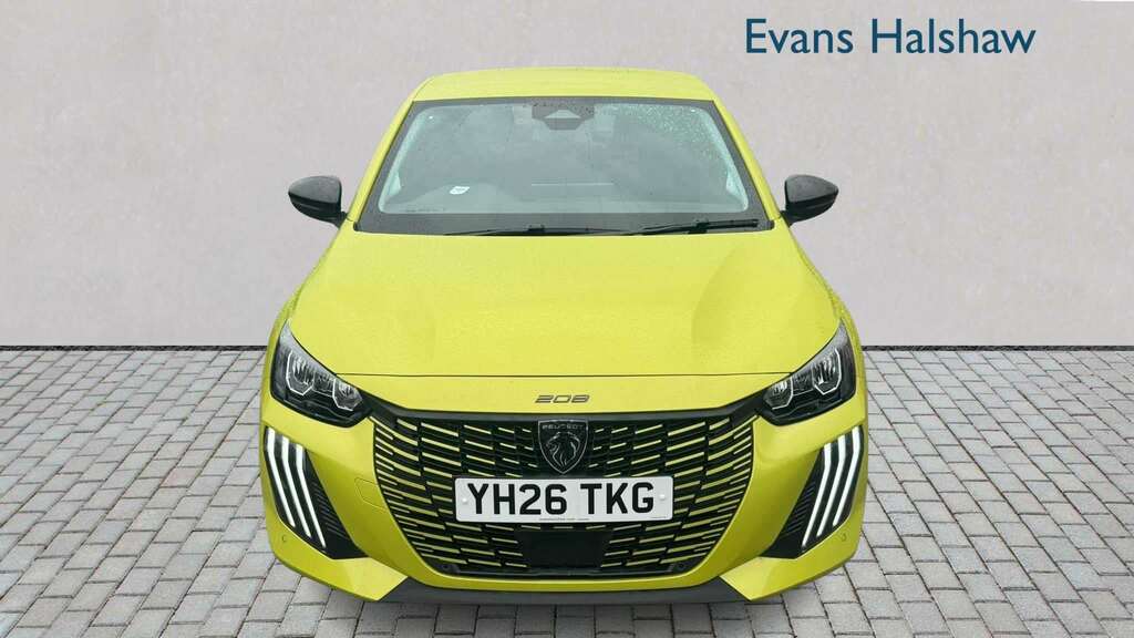 Peugeot 208 1.2 Hybrid 110 Allure E-dsc6 2026 Yellow #2