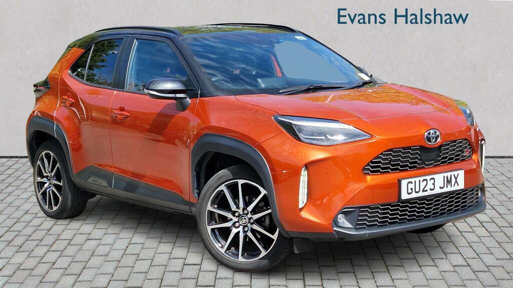 Toyota Yaris Cross 1.5 Hybrid Gr Sport Cvt 2023 Orange
