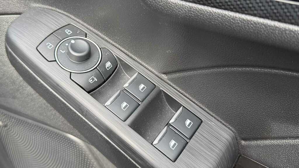 Ford Kuga Kuga Estate 2.5 Fhev 4Wd St-line X Cvt Black #17
