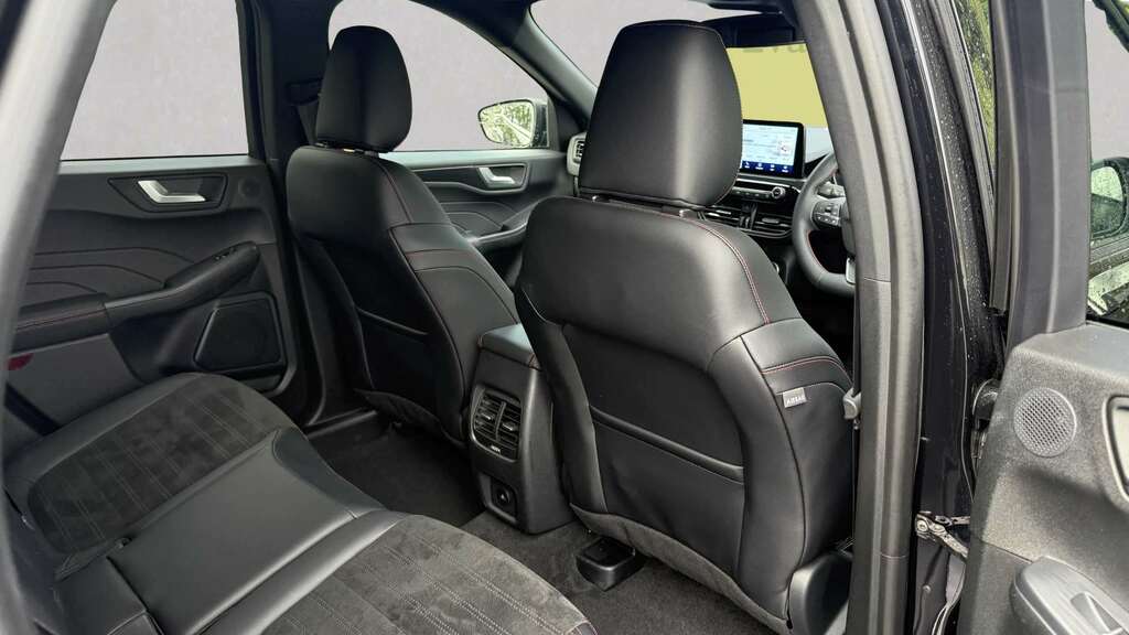 Ford Kuga Kuga Estate 2.5 Fhev 4Wd St-line X Cvt Black #15