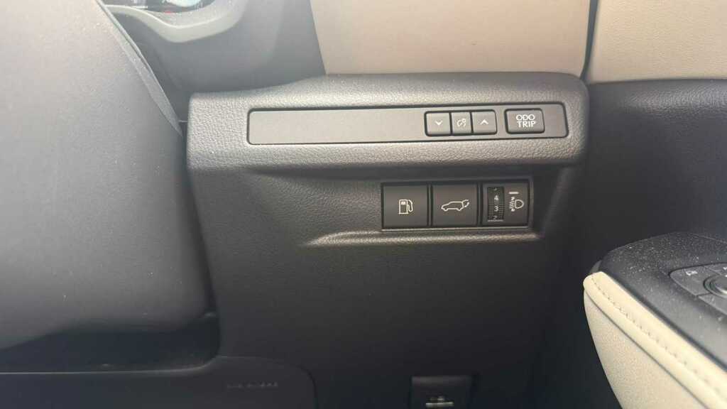 Lexus LBX 1.5 Vvt-ie Takumi Suv Hybrid E-cvt Euro White #11