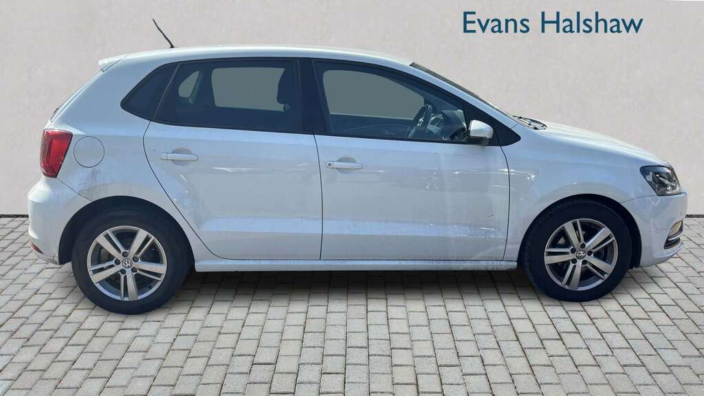 Volkswagen Polo 1.4 Tdi 75 Match 2016 White #4