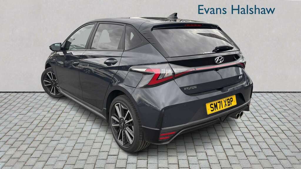 Hyundai I20 1.0T Gdi 48V Mhd 120 N Line Dct 2022 Grey #2