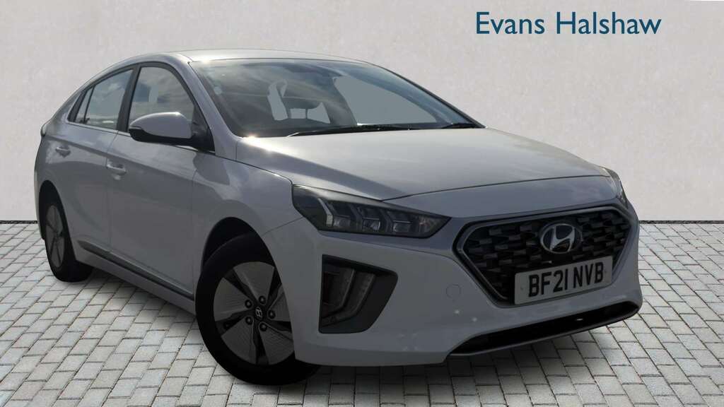 Hyundai Ioniq 1.6 Gdi Hybrid Premium Dct 2021 White