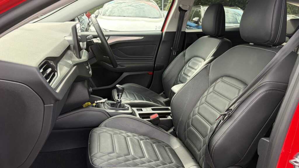 Ford Focus Estate 2.3 Focus St Estate 2.3L Ecoboost 280Ps Fwd Green #12