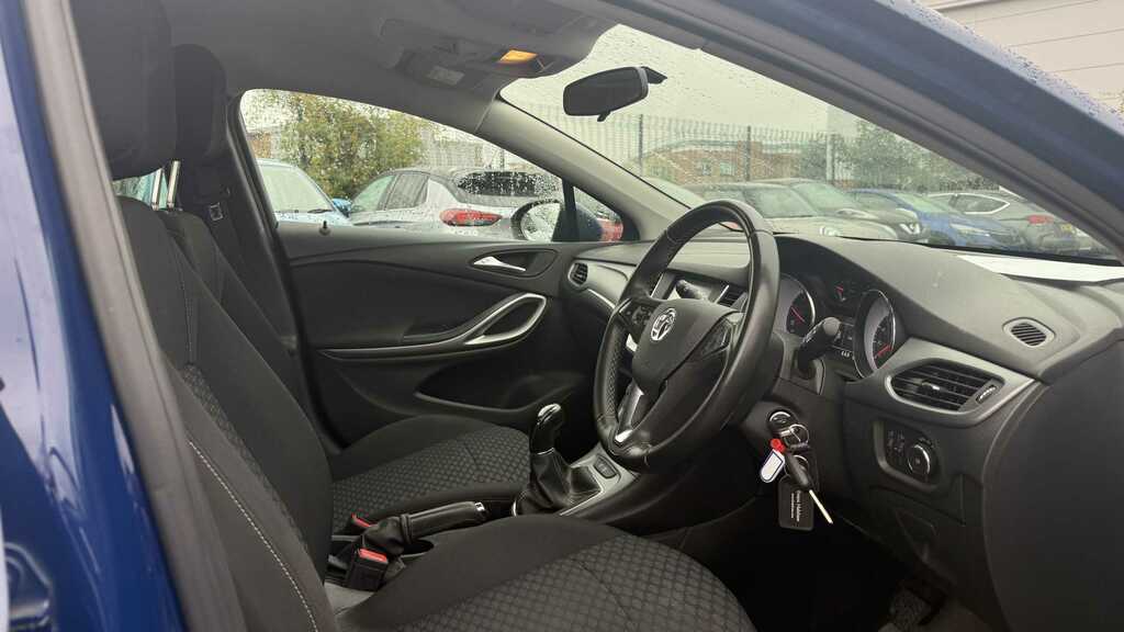 Vauxhall Astra 1.5 Turbo D Business Edition Nav Sports Tourer Eur  #13