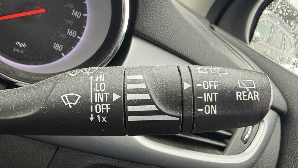 Vauxhall Astra 1.5 Turbo D Business Edition Nav Sports Tourer Eur  #17