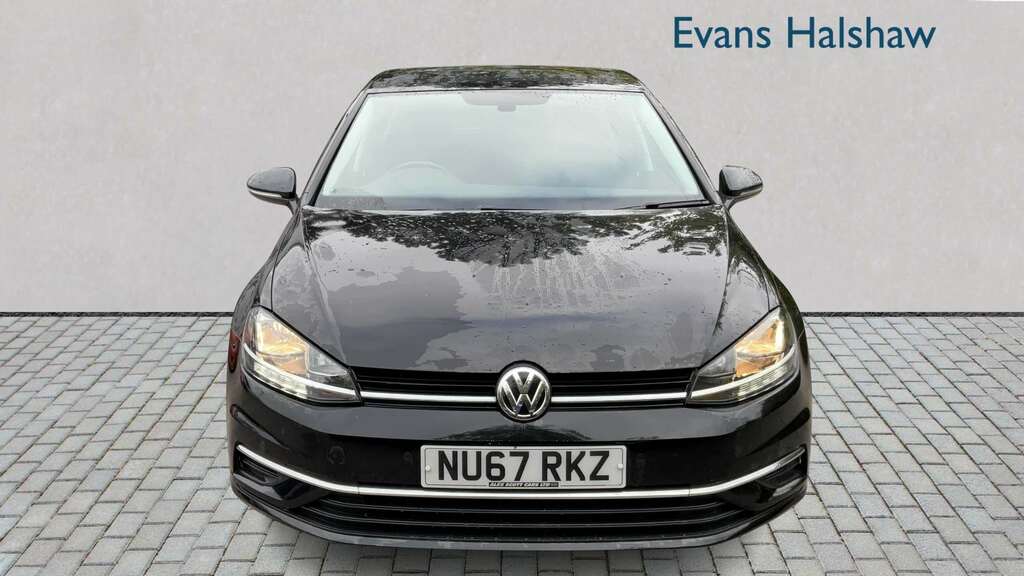 Volkswagen Golf 1.4 Tsi Se Nav Dsg 2017 Black #4
