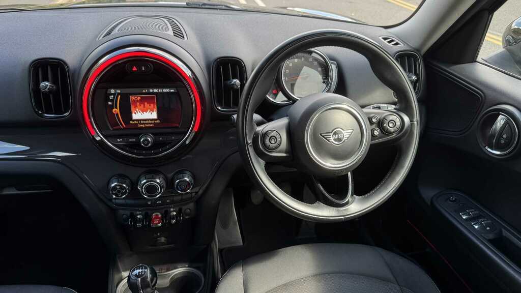 Mini Countryman 1.5 Cooper Classic 2019 Black #6