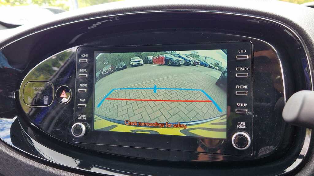 Toyota Aygo X 1.0 Vvt-i Edge Hatchback Euro 6 Green #14