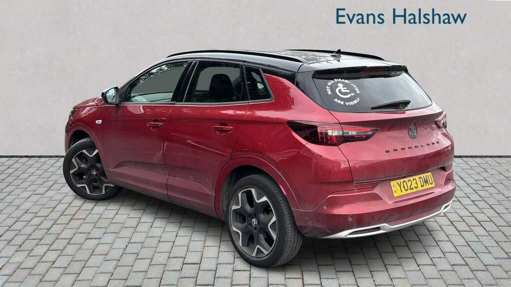 Vauxhall Grandland 1.2 Turbo Ultimate 2023 Red #2