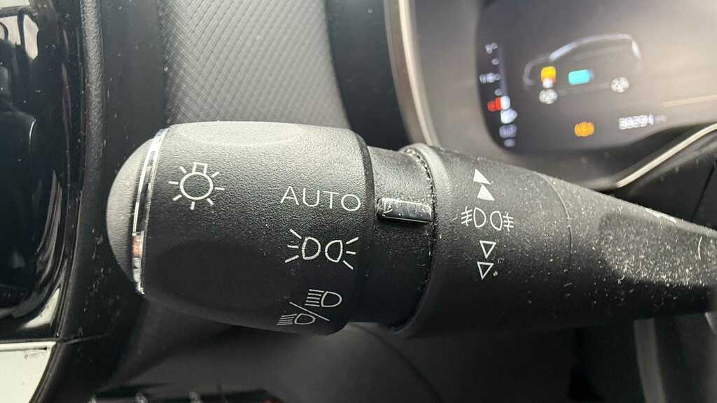 Citroen C5 Aircross Aircross 1.2 Hybrid 136 Max E-dsc6 2Wd Grey #18