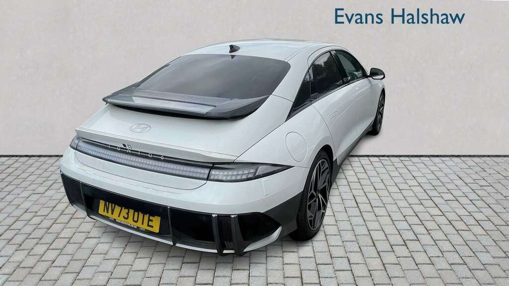 Hyundai Ioniq 6 168Kw Premium 77Kwh 2024 White #4