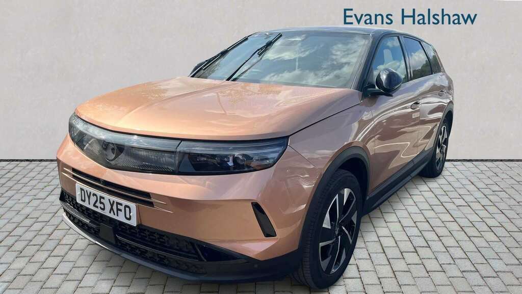 Vauxhall Grandland 1.2 Hybrid 136 Ultimate E-dct6 Pan Roof 20 Brown #2