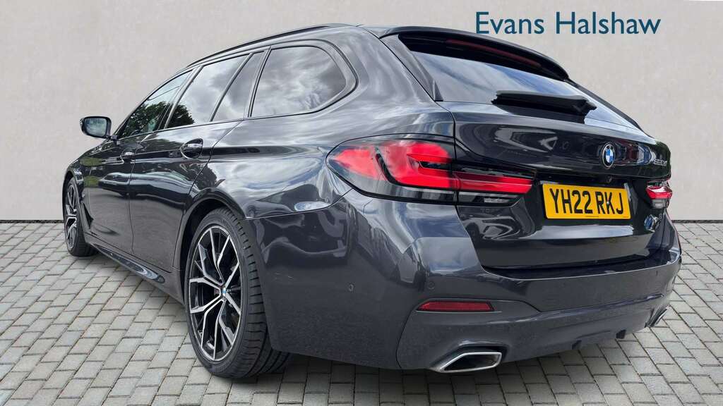 BMW 5 Series 520D Mht M Sport Step 2022 Grey #5