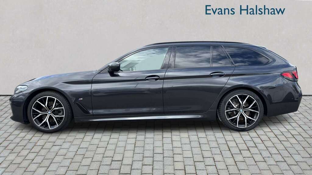 BMW 5 Series 520D Mht M Sport Step 2022 Grey #4