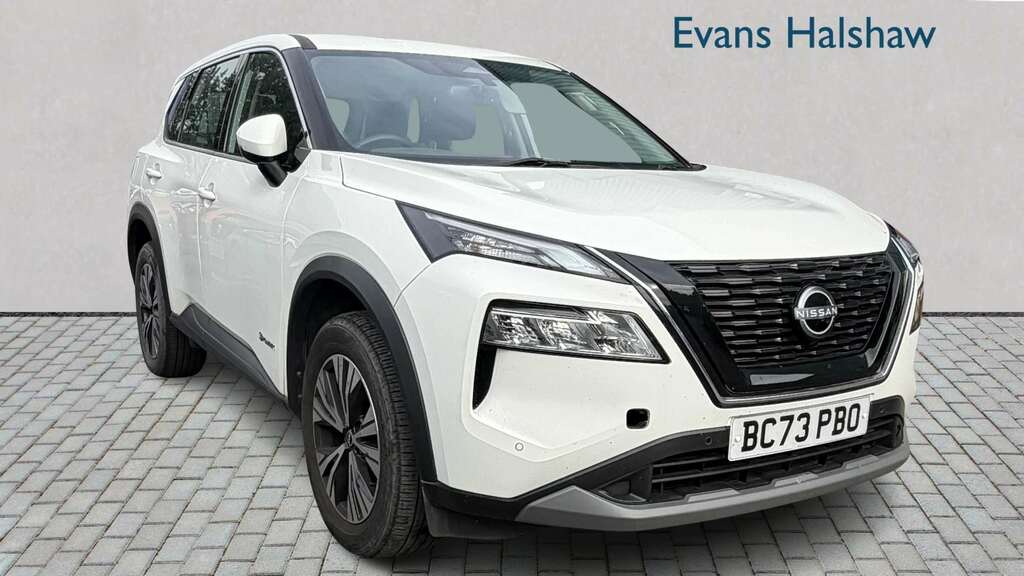 Nissan X-Trail 1.5 E-power E-4orce 213 Acenta Prem 7 St White