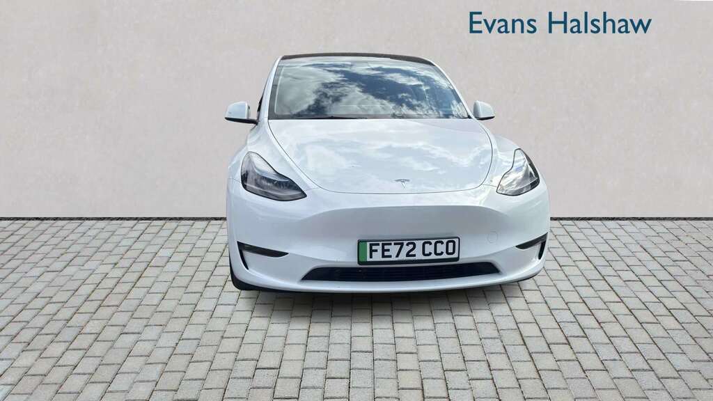 Tesla Model Y Performance Awd 2022 FE72CCO White #4