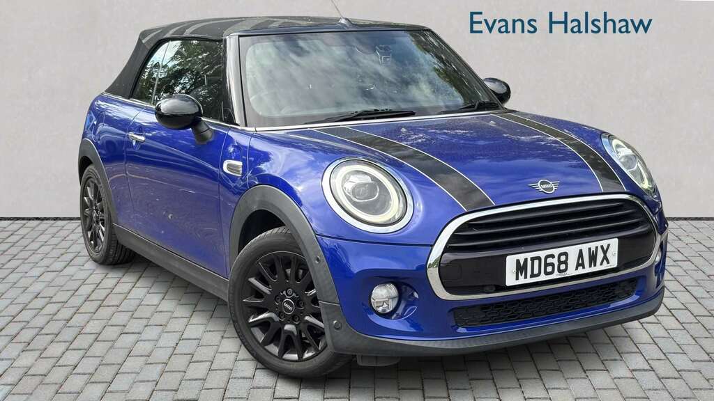 Mini Convertible 1.5 Cooper Classic II 2018 MD68AWX Blue