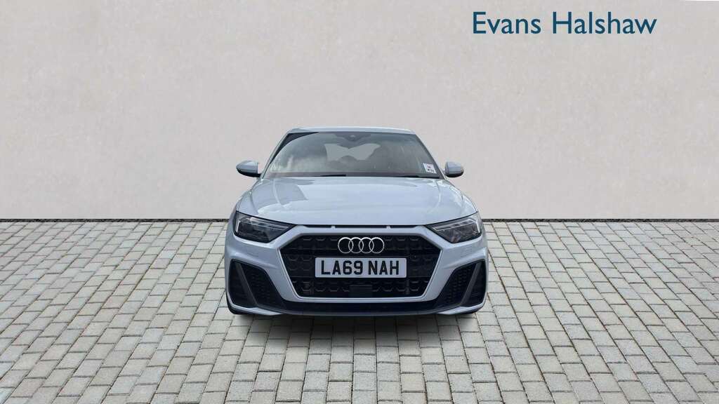 Audi A1 25 Tfsi S Line 2020 LA69NAH White #3