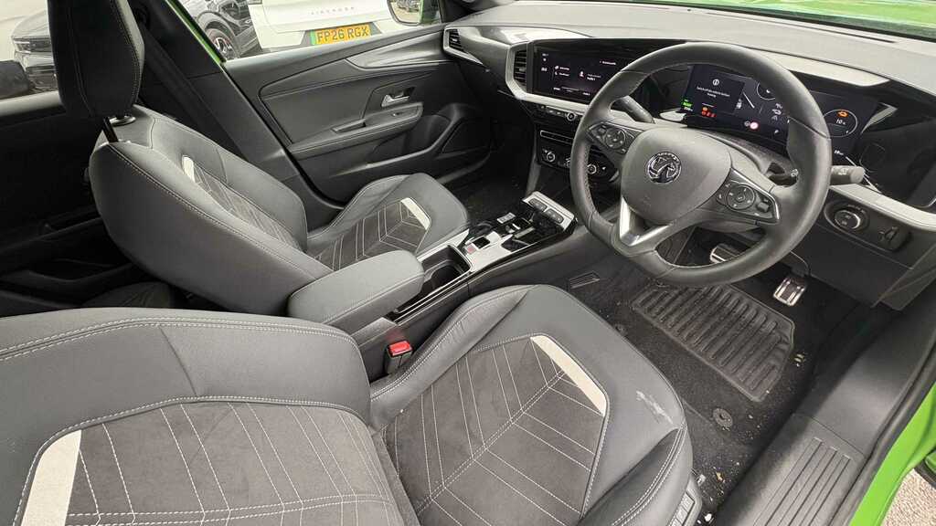 Vauxhall Mokka-e 100Kw Ultimate 50Kwh 2023 Green #5