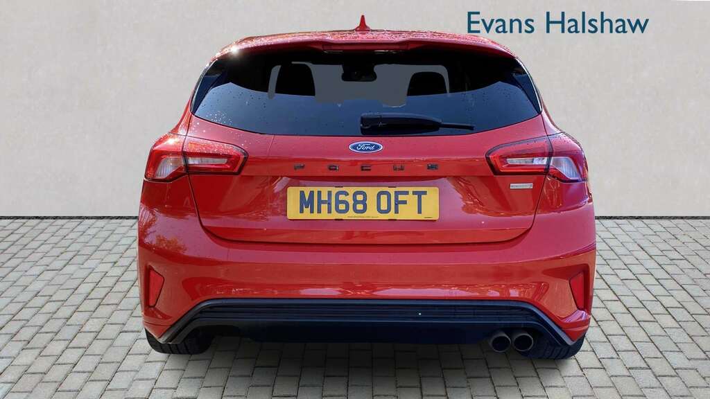 Ford Focus 1.0 Ecoboost 125 St-line 2019 MH68OFT Red #6