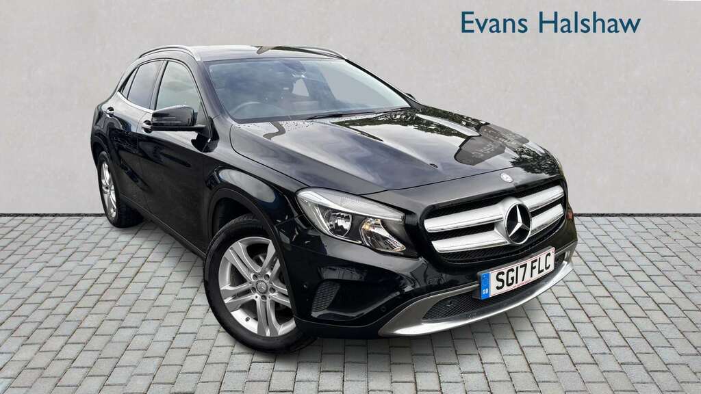 Mercedes-Benz GLA Class 200D Sport Executive 2017 Black