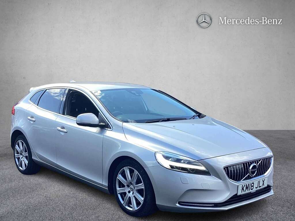 Volvo V40 D3 4 Cyl 150 Inscription Geartronic 2018 Silver