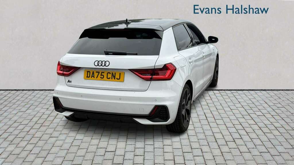 Audi A1 25 Tfsi Black Edition 2025 DA75CNJ White #4