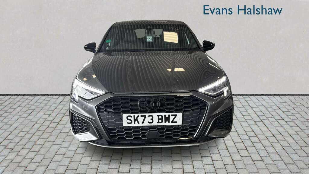 Audi A3 35 Tfsi Black Edition S Tronic 2023 SK73BWZ Grey #3