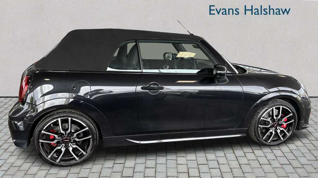 Mini Hatch 2.0 John Works 2025 SM25EUN Black #4