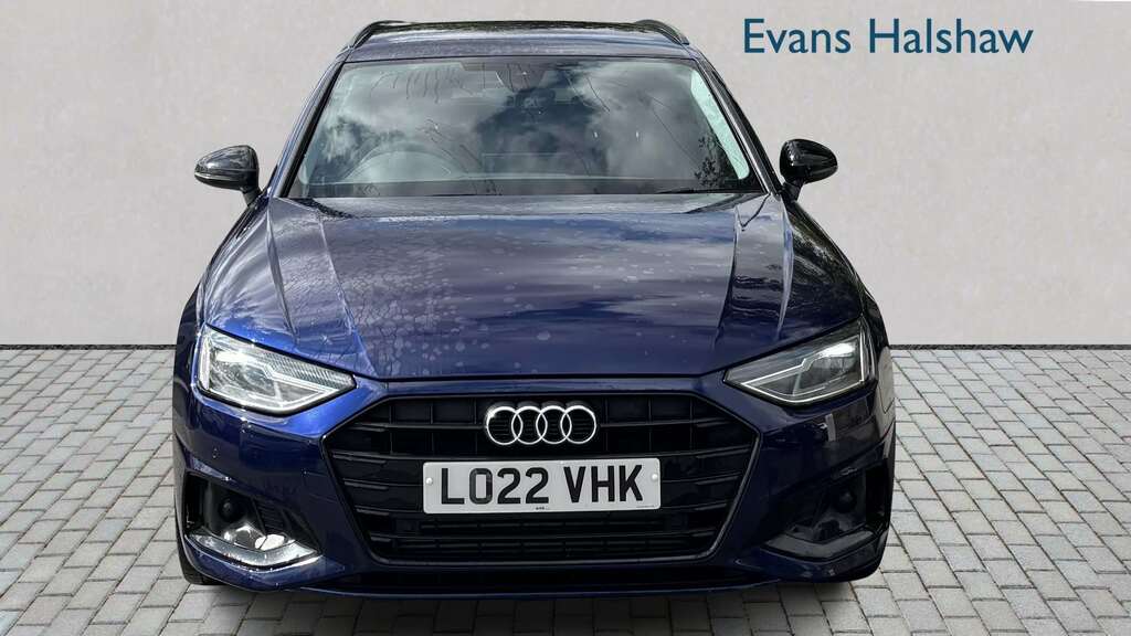 Audi A4 35 Tfsi Sport Edition S Tronic 2022 LO22VHK Blue #4