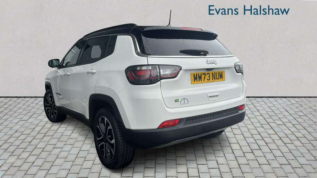 Jeep Compass 1.5 T4 E-torque Hybrid Limited Dct 2023 MW73NUM White #3