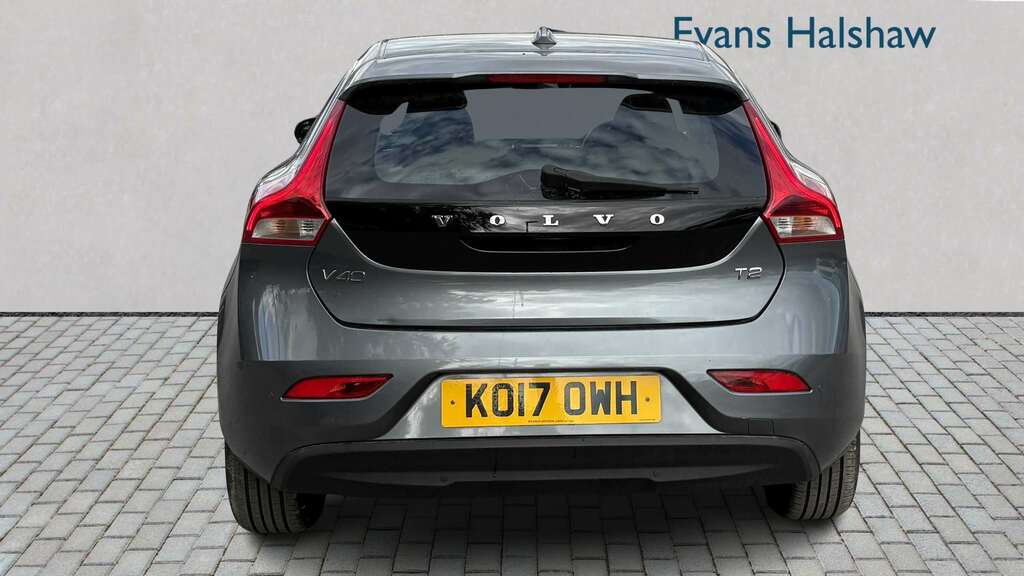 Volvo V40 T2 122 Momentum 2017 KO17OWH Grey #5