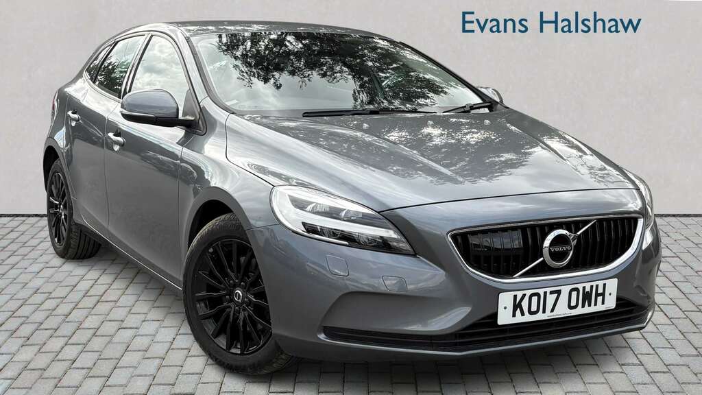Volvo V40 T2 122 Momentum 2017 Grey