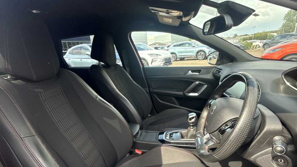 Peugeot 308 1.2 Puretech 130 Gt Line 2017 Red #6