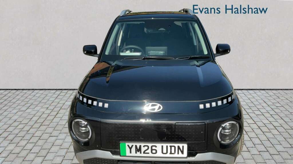 Hyundai Inster 85Kw 02 49Kwh 2026 YM26UDN Black #4