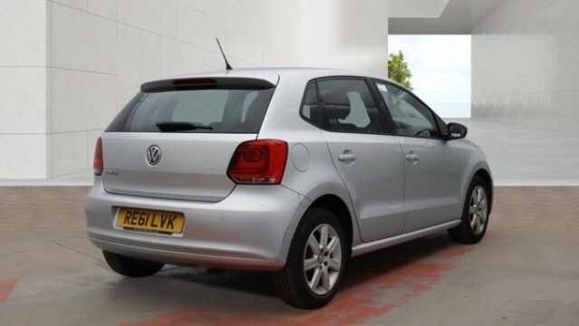 Volkswagen Polo 1.2 Match Silver #4