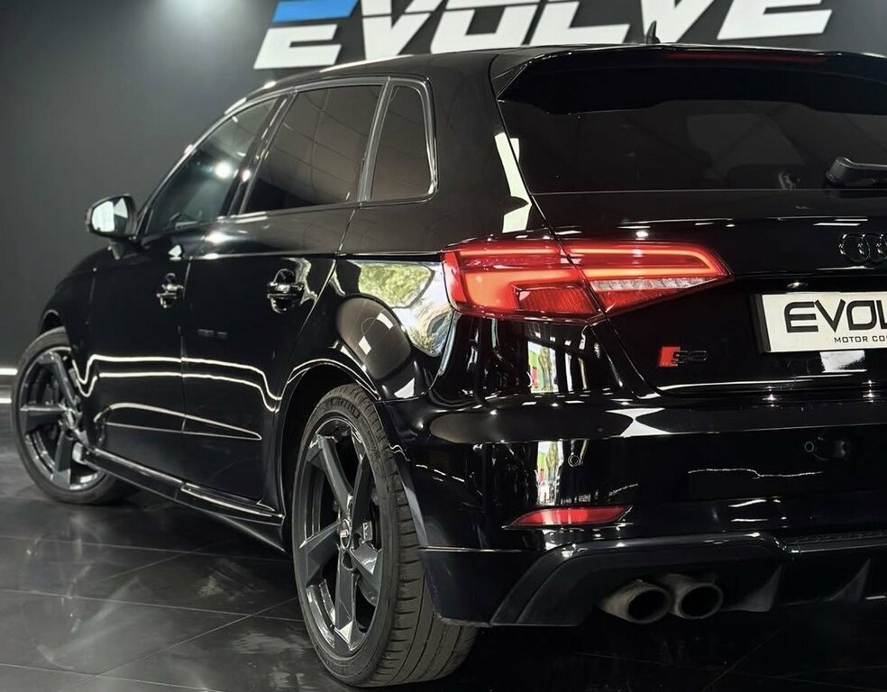 Audi S3 2L Black Edition Black #6