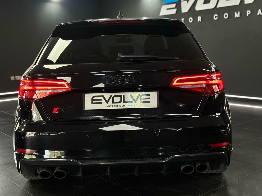 Audi S3 2L Black Edition Black #4