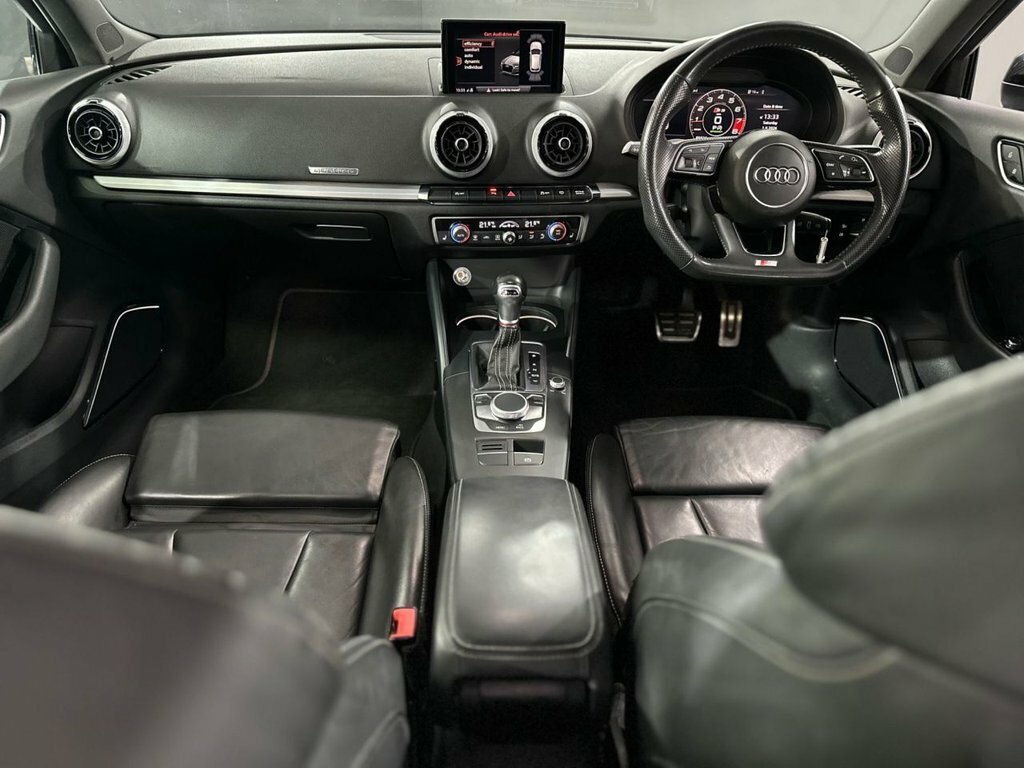 Audi S3 2L Black Edition Blue #3
