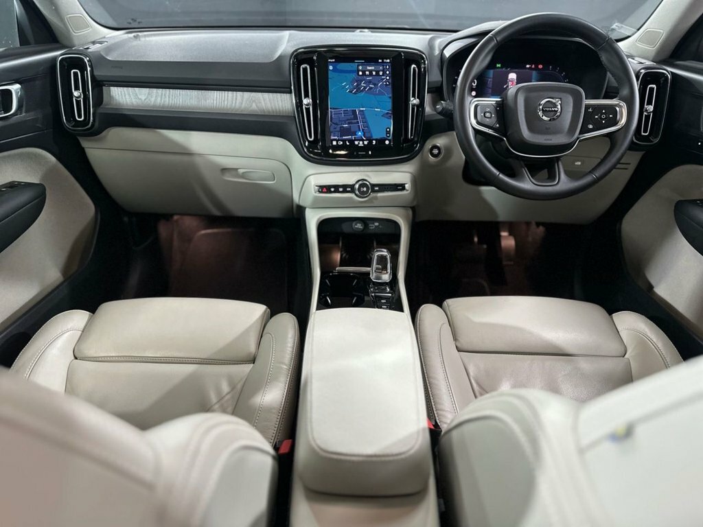 Volvo XC40 2L Plus Dark SN72MYT Blue #3