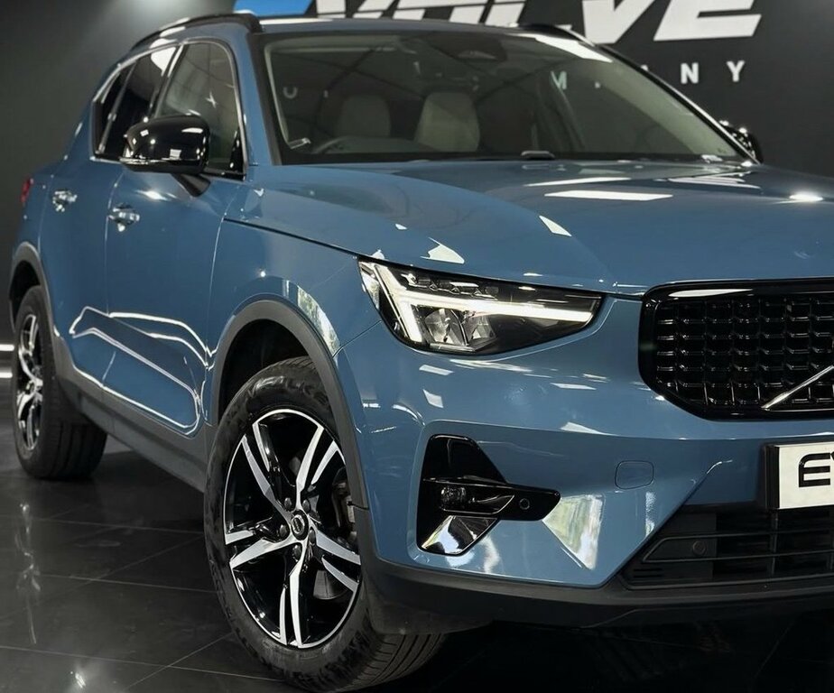 Volvo XC40 2L Plus Dark SN72MYT Blue #4