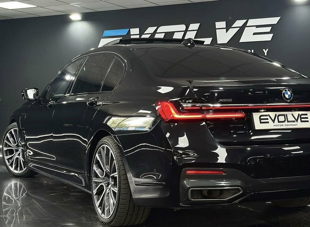 BMW 7 Series 740D Xdrive M Sport Blue #9