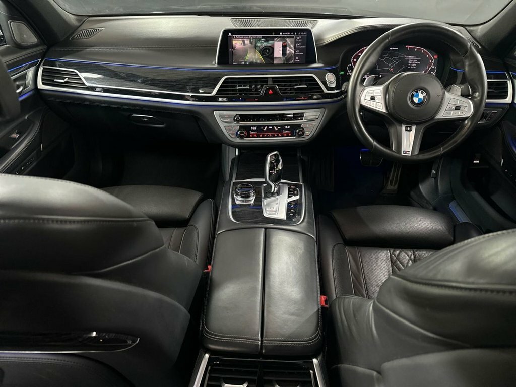BMW 7 Series 3L M Sport Black #3