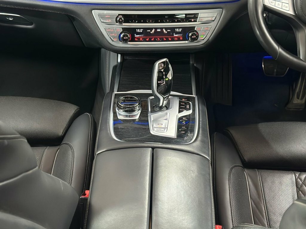 BMW 7 Series 740D Xdrive M Sport Blue #22